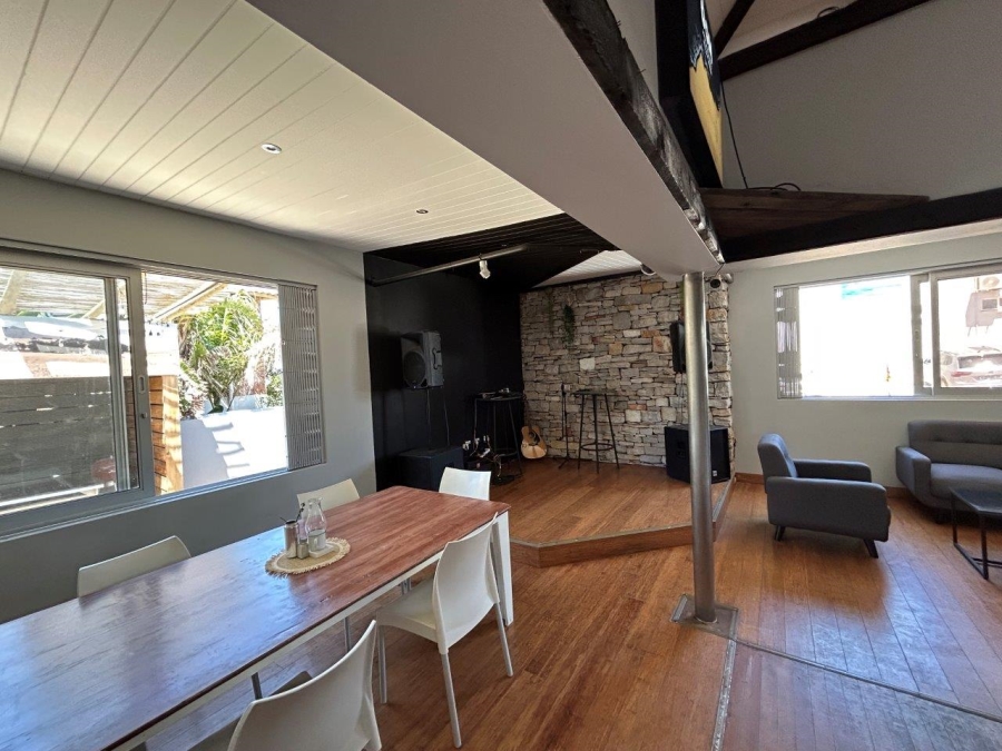 Commercial Property for Sale in Jeffreys Bay Central Eastern Cape